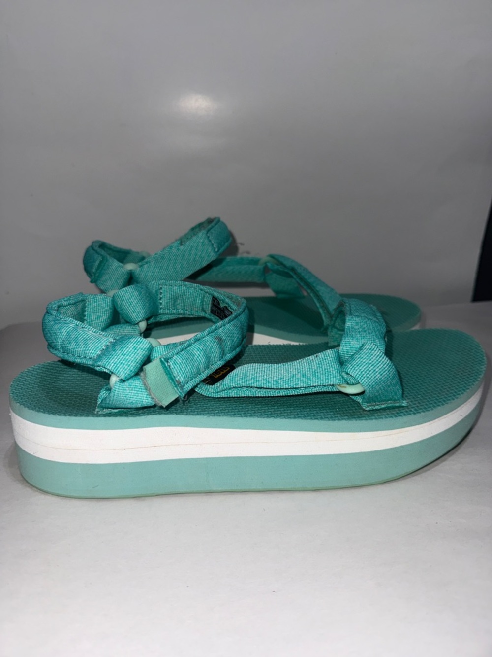 Teva women’s platform sandals size 11